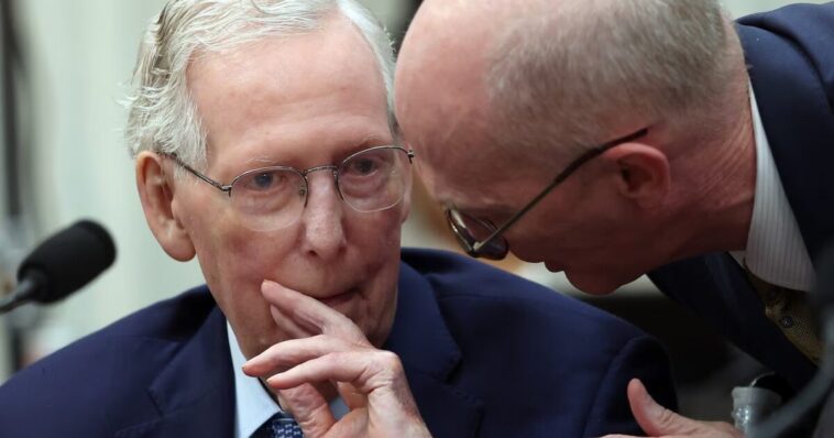 “do-they-think-we’re-stupid?”:-mitch-mcconnell’s-chief-of-staff-remains-smug-when-pressed-about-the-senator’s-ability-to-do-his-job.