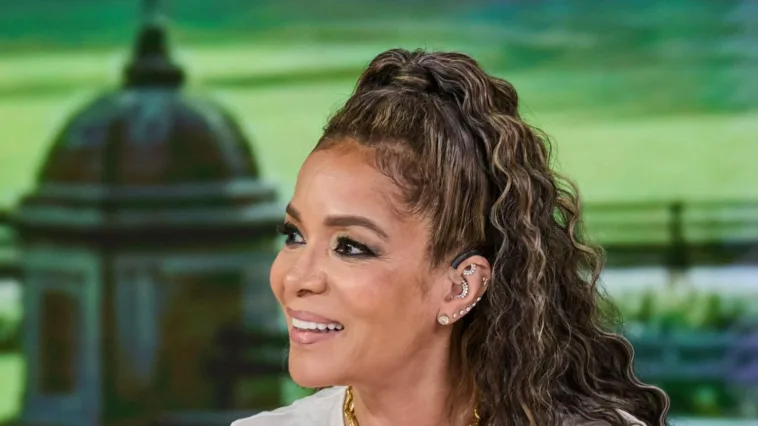 ‘the-view’-co-host-sunny-hostin-has-trouble-telling-the-truth-(again);-will-abc-respond?
