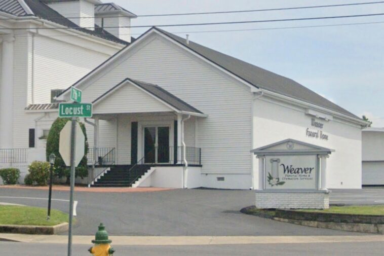 widow-sues-tennessee-funeral-home-after-late-husband’s-belongings-are-returned-covered-in-brain-matter:-‘just-mind-blowing’