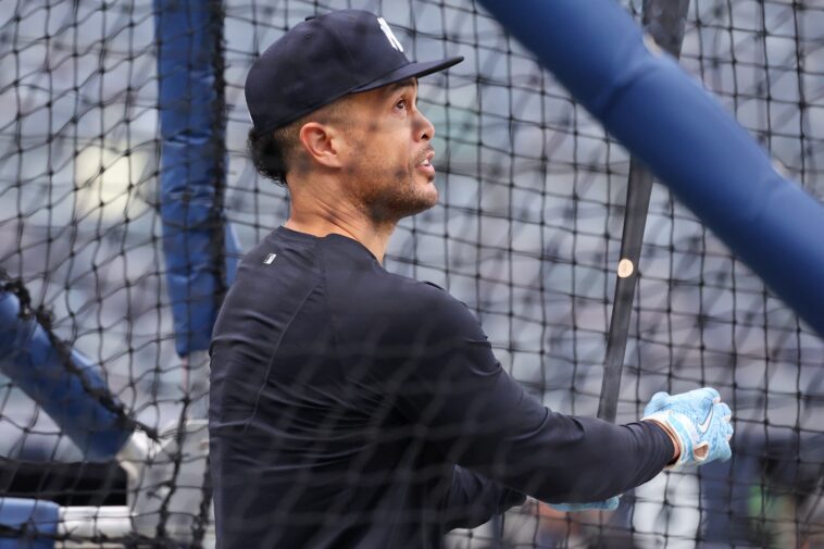 giancarlo-stanton-‘looks-great’-hitting-off-machine-as-yankees-roster-decision-looms