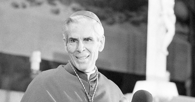 pinkerton:-fulton-sheen-should be-the-patron-saint-of-anti-communism 