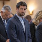 man-once-again-loses-train-of-thought-during-prayer-and-starts-thinking-about-how-he’d-defend-the-church-from-muslim-terrorists