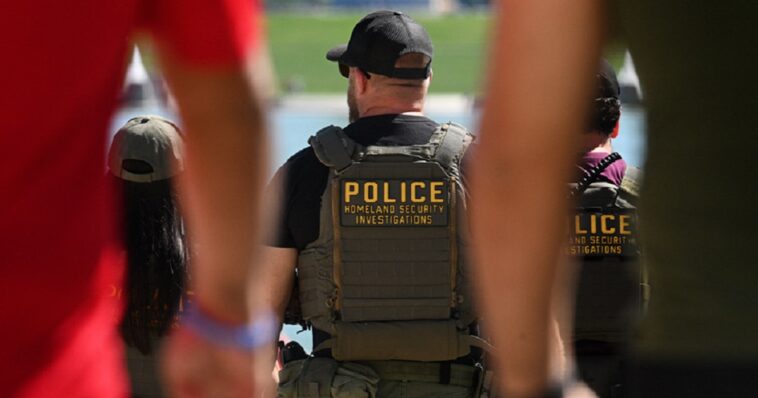tennessee-man,-68,-charged-with-threatening-to-kill-ice-agents-on-left-wing-social-media-platform