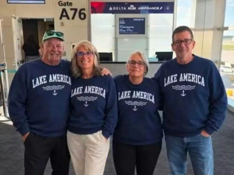 ceo-out-of-a-job-over-‘lake-america’-sweatshirts-that-never-existed