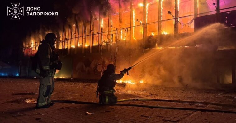 ukraine-field-report:-russia-destroys-zaporizhzhia-shopping-center-as-trump-eyes-belarus-potash-deal