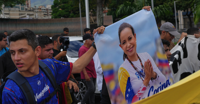 venezuelans-protest-socialism-in-caracas-as-interim-dictator-hangs-out-in-nyc