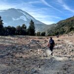 mount-shasta-climber-recounts-harrowing-500-foot-slide,-overnight-crawl-to-safety:-report