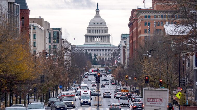 two-powerful-federal-courts-face-push-to-break-free-from-dc-bubble-as-unlikely-duo-steps-in
