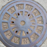 two-men-arrested-after-being-spotted-emerging-from-manhole-near-nyc-hotel-where-netanyahu-regularly-stays-for-un-general-assembly