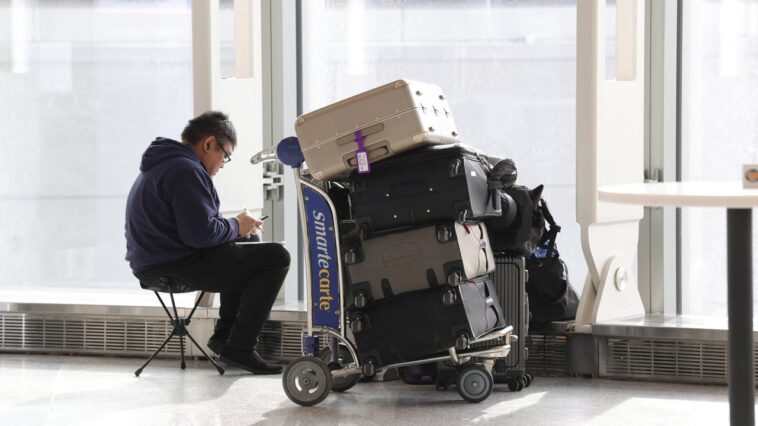 legal-expert-details-what-travelers-are-entitled-to-after-massive-east-coast-flight-cancellations
