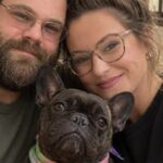 vicious-bear-mauls-couple-until-their-french-bulldog-intervenes-with-tragic-consequences