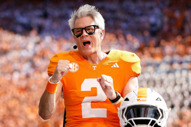 the-wildest-things-celebrity-guest-picker-johnny-knoxville-said-on-college-gameday
