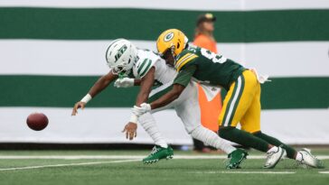 jets’-isaiah-williams-refuses-to-let-two-muffed-punts-get-to-his-head
