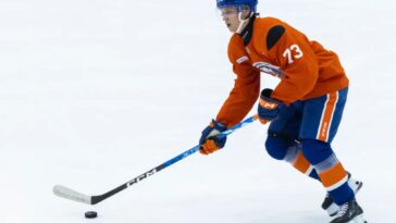 victor-eklund-giving-islanders-every-reason-to-keep-him-on-roster