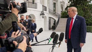 white-house-removes-cnn-from-air-force-one-for-trump’s-tennessee-trip