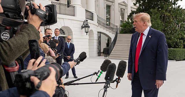 white-house-removes-cnn-from-air-force-one-for-trump’s-tennessee-trip