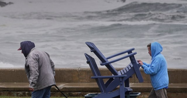 ‘strong’-nor’easter-impacts-east-coast,-millions-at-risk-of-‘dangerous’-coastal-flooding,-high-winds,-storm-surges
