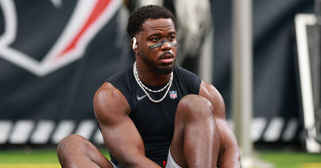 report:-nfl-orders-texans’-azeez-al-shaair-to-remove-palestinian-girl’s-name-from-eye-black