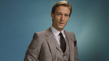 ‘knots-landing’-star-ted-shackelford-spotted-with-walker-during-rare-los-angeles-outing-at-80