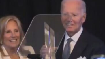 watch:-joe-biden-accepts-planned-parenthood-award-with-rambling-speech