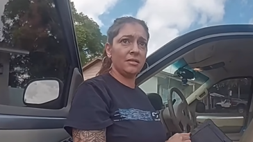 body-cam-footage:-florida-mother-accused-of-leaving-baby-in-car-for-hours-while-cleaning-house