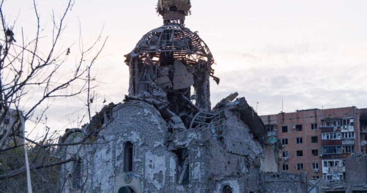 ukraine-field-report:-russia-kills-eight-in-donetsk-oblast,-wounds-45-in-kyiv-as-51-nations-demand-ceasefire