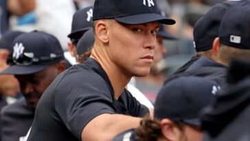 ominous-aaron-judge-sign-as-yankees-star-tries-to-return-for-wild-card-series