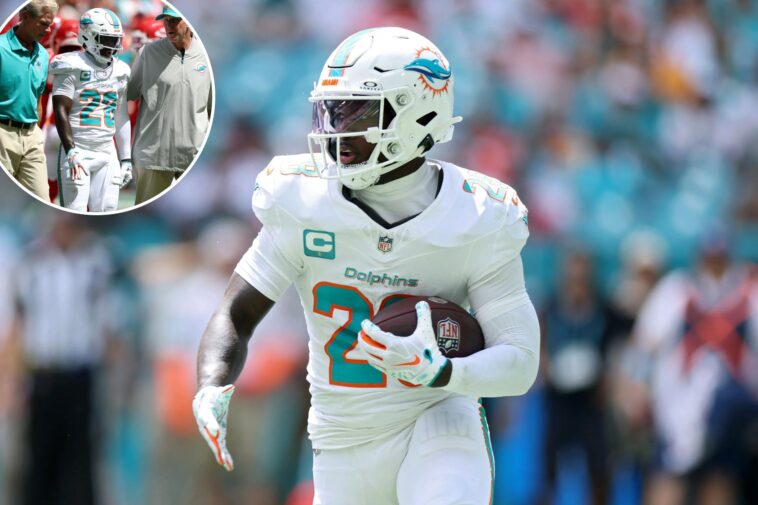 de’von-achane-feared-to-have-major-injury-in-dolphins-nightmare:-‘does-not-sound-optimistic’