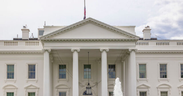 report:-mlb-asking-the-white-house-to-play-a-game-at-a-national-park