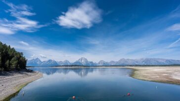 major-league-baseball-is-eyeing-a-game-at-grand-teton,-but-federal-red-tape-is-slowing-down-the-pitch