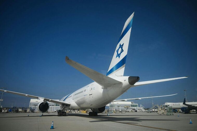dutch-target-travelers-with-items-from-bible’s-heartland-israel-fires-back.