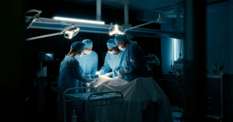 the-hospital-hiring-numbers-that-have-the-trump-admin-demanding-answers