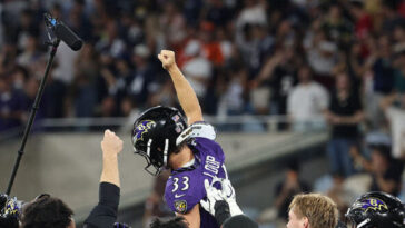 ‘trio-in-rio!’-portuguese-call-of-ravens-kicker-tyler-loop’s-thrilling-game-winner-over-the-cowboys-in-brazil-goes-viral