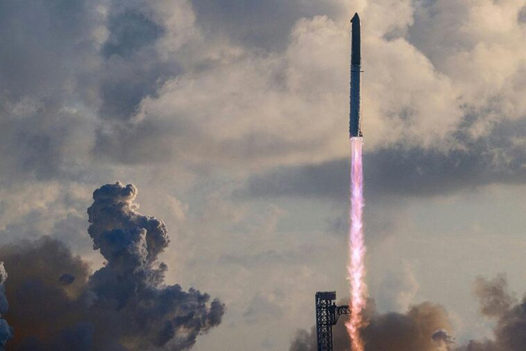 elon-musk’s-monster-rocket-just-took-its-biggest-leap-yet