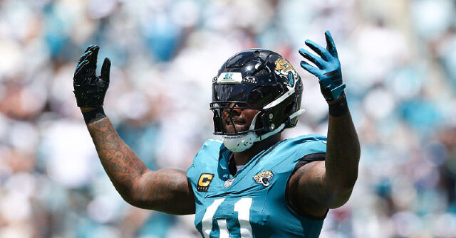 watch:-jags’-josh-hines-allen-has-heated-confrontation-with-nfl-ball-boy