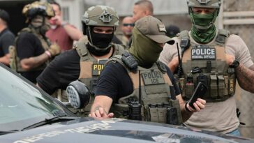 trump-admin-backtracks-after-telling-ice-officers-to-stop-arresting-non-criminals