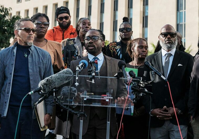 dc-politico-caught-taking-envelopes-of-cash-on-camera-gets-off-with-mistrial