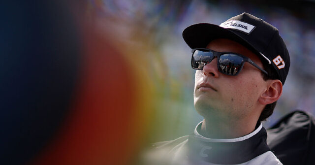video:-nascar’s-corey-heim-jumped-by-chad-bryant-crew-in-front-of-famed-martinsville-hot-dog-stand