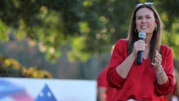sarah-huckabee-sanders-criticized-over-‘welfare-to-work-requirement’-video-that-depicts-young-white-male-as-the-problem