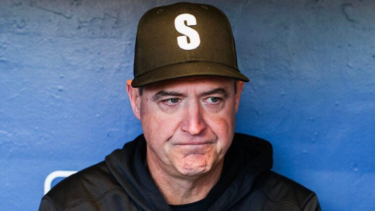 dan-wilson-announces-his-own-firing-as-seattle-mariners-manager-in-rare-postgame-moment