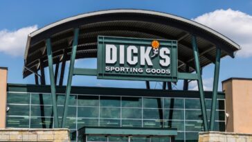 dick’s-sporting-goods-blocks-customers-from-ordering-custom,-christian-themed-water-bottles-–-allows-islam