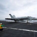 2-us-navy-aviators-eject-while-landing-plane-on-carrier-off-virginia,-4-sailors-injured