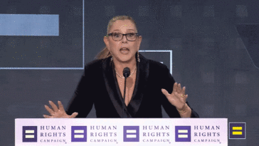 hollywood-actress-upset-her-son-isn’t-gay-fumes-in-bizarre-spectacle-at-human-rights-campaign-gala