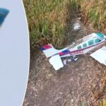 skydivers-watch-plane-vanish-from-sight,-make-split-second-decision-to-jump