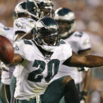 nfl-asks-dhs-to-delete-video-featuring-legendary-eagles-star-brian-dawkins:-‘i-didn’t-give-my-permission’