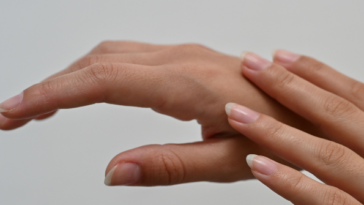 nolte:-backlash-forces-bbc-to-remove-article-claiming-‘bare-nails’-are-racist