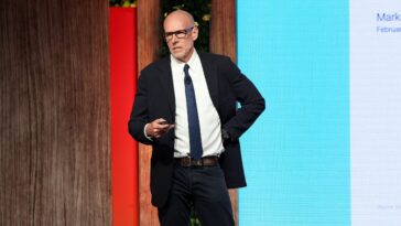 dumping-stocks-after-trump’s-2016-win-was-‘stupid,’-nyu-professor-admits