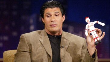 jose-canseco-says-bigfoot-is-real-and-humans-‘have-some-type-of-agreements-with-aliens’