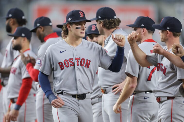 roman-anthony-leaves-game-1-against-yankees-in-possible-injury-scare:-‘not-a-good-sign’