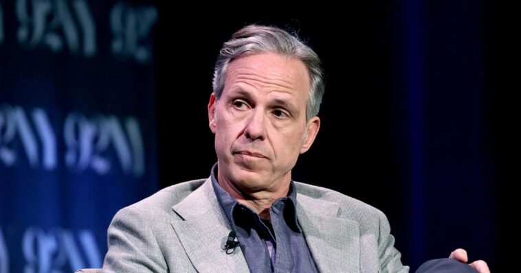 watch:-desperate-jake-tapper-begs-ambassador-to-plead-his-case-to-trump-and-let-cnn-back-into-press-pool,-gets-rejected-live-on-air